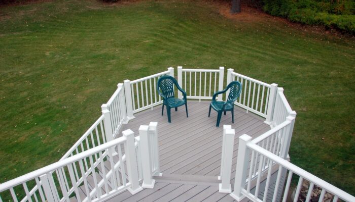 4 Things To Know About Composite Decking