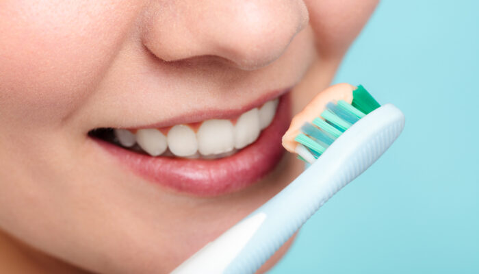 Choosing The Best Whitening Toothpaste For Sensitive Teeth