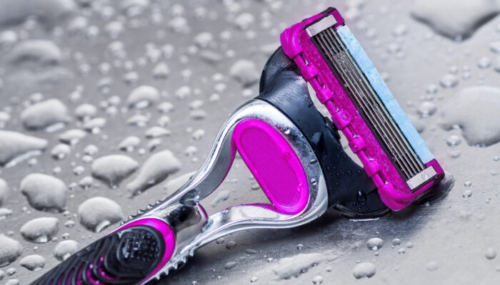 Best Razors For Sensitive Skin And Tips To Prevent Irritation